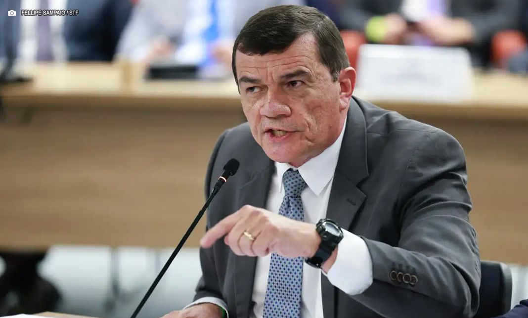 Ex-ministro diz que alertou Bolsonaro sobre gravidade de golpe