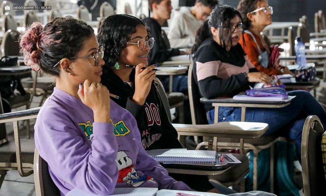 Projeto promove qualificação e inserção no mercado de trabalho de adolescentes em situação de vulnerabilidade em Sobradinho