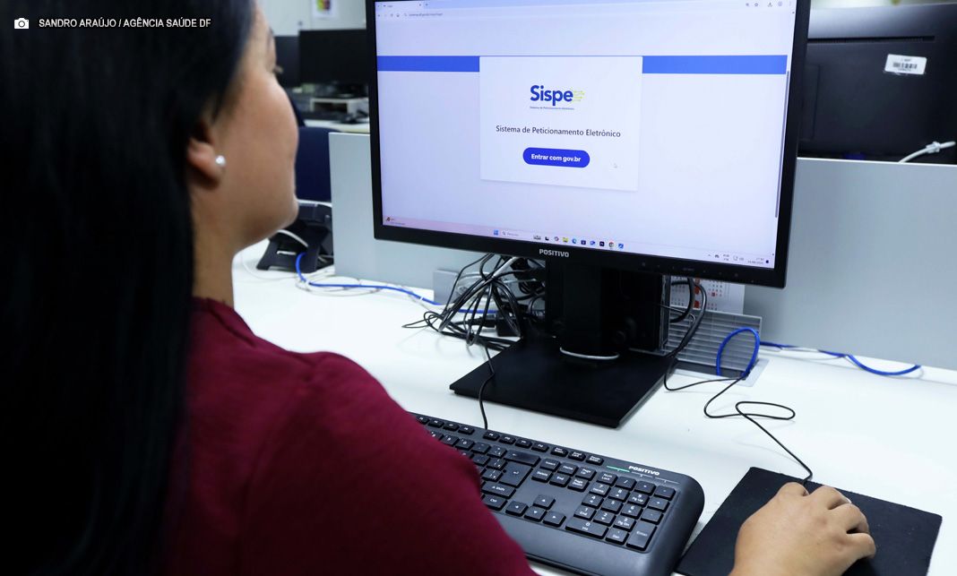 Com tecnologia, Secretaria de Saúde aprimora gestão de contratos