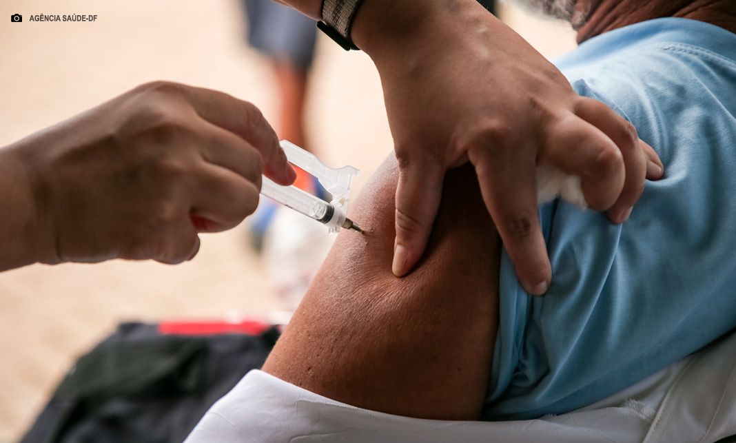 Brasilienses terão mais de 50 locais para se vacinarem neste sábado (14)