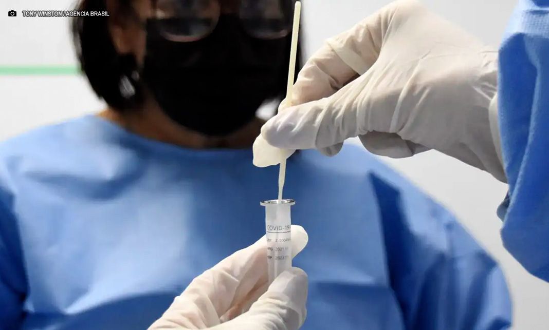 Nova variante do vírus da covid-19 circula na cidade do Rio de Janeiro