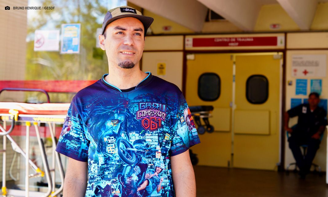 No Dia do Motociclista, motoboy que sobreviveu a graves lesões alerta para riscos no trânsito