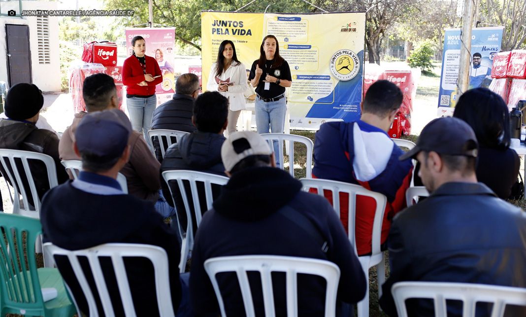 Entregadores por aplicativo recebem orientações de saúde em ação do Projeto Juntos pela Vida
