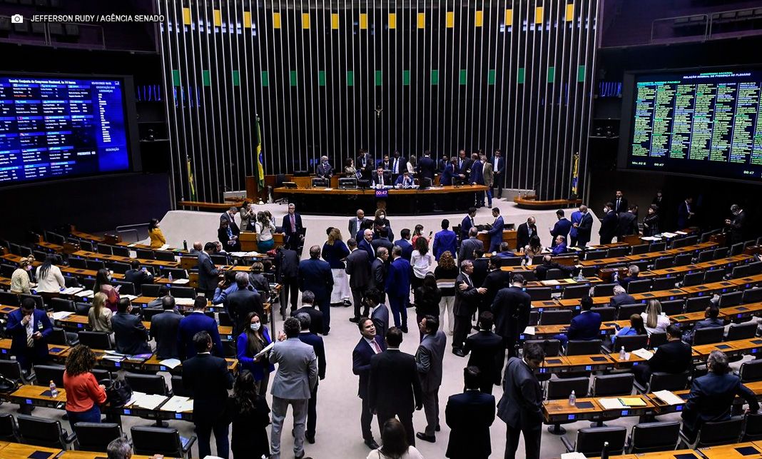 Câmara aprova projeto que cria Estratégia Nacional de Saúde