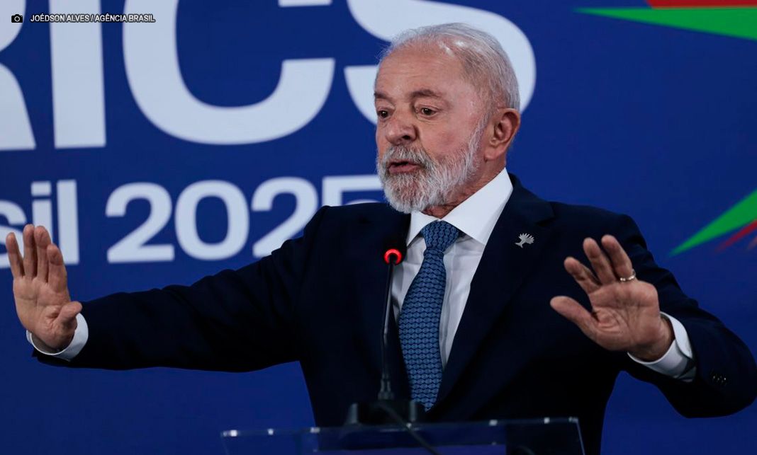 Lula diz que Brics seguirá discutindo alternativas ao dólar