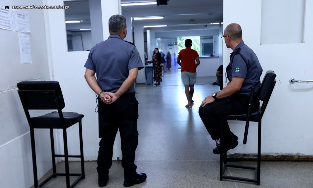 Secretaria estuda plano de segurança nas unidades de saúde