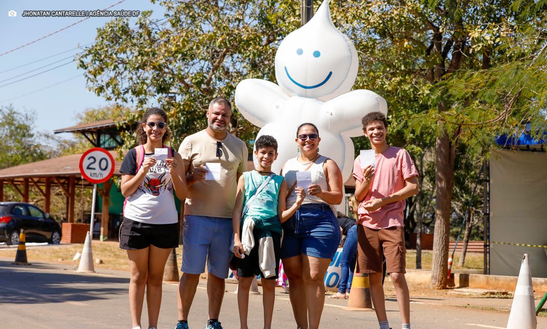 Vacinação no Zoológico de Brasília traz proteção contra diversas doenças