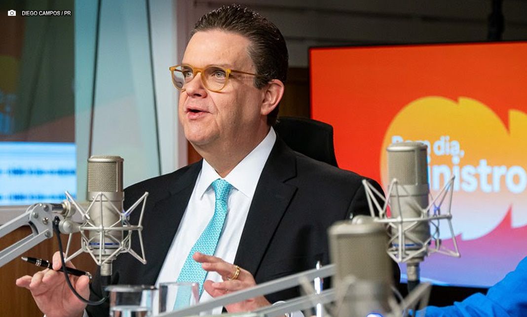 INSS: “Governo está reembolsando o que foi roubado do aposentado”, afirma ministro da Previdência Social