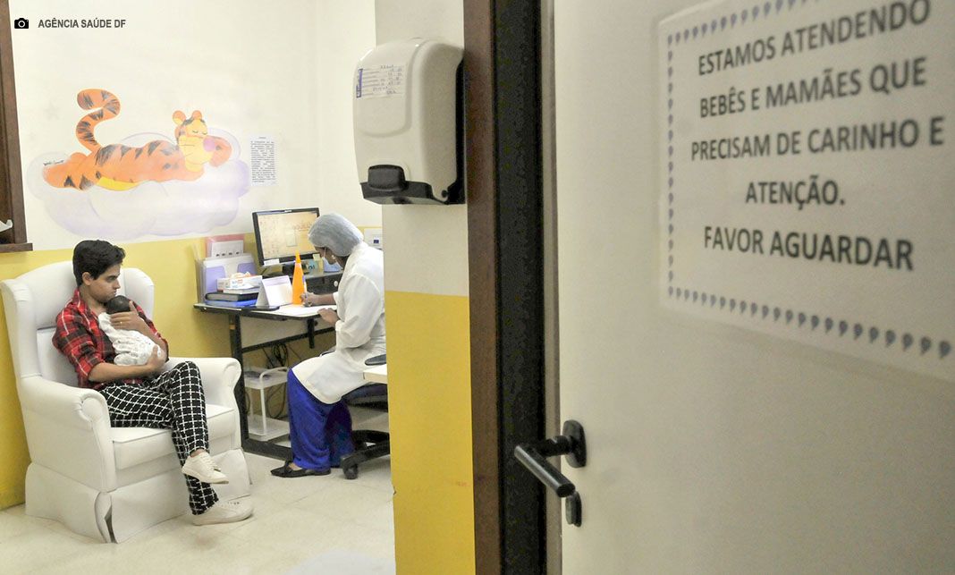 Agosto Dourado em destaque no DF reforça importância de aleitamento e doação de leite