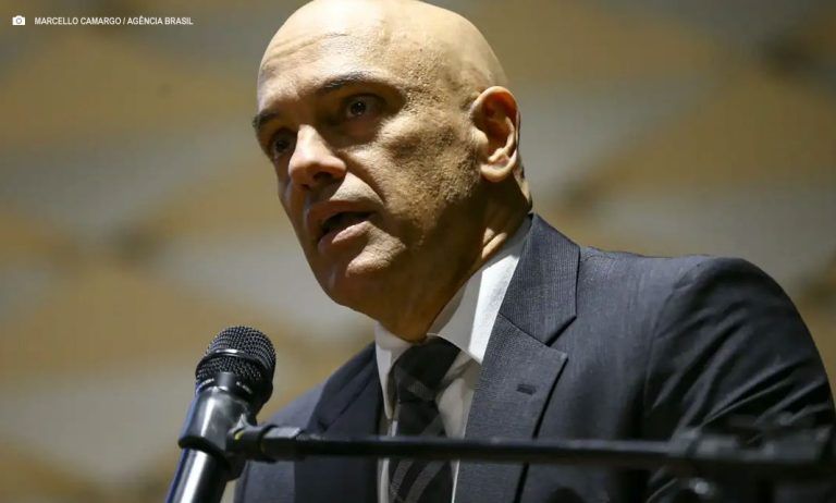 “Falsa e mentirosa”: Afirma Alexandre de Moraes sobre suposto encontro com ex-presidente do BRB na casa de Vorcaro 