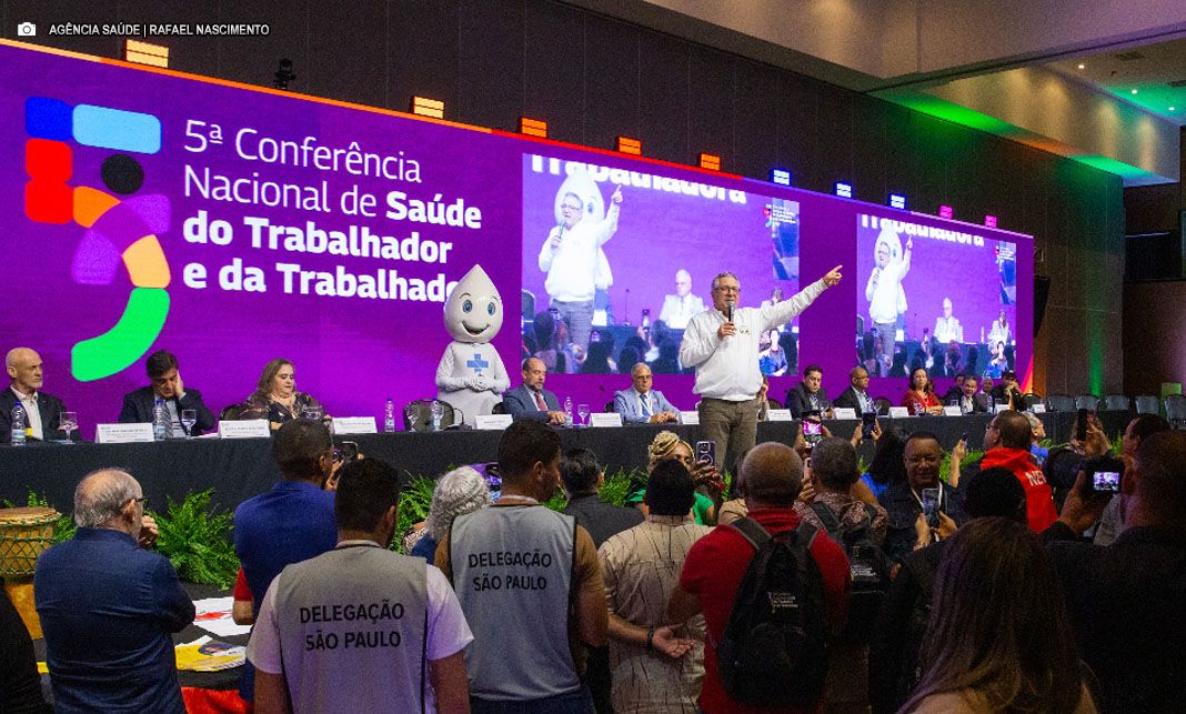 CNTSS: Nova agenda de saúde do trabalhador debate fragilização da CLT e novas tecnologias