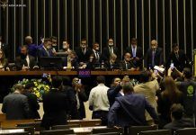 Alcolumbre e Motta pedem diálogo e respeito após ocupação de plenários do Senado e da Câmara