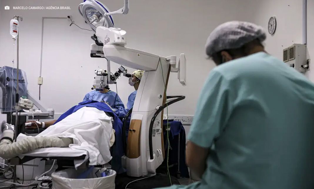 Governo anuncia R$ 2,4 bilhões em compras de equipamentos de saúde