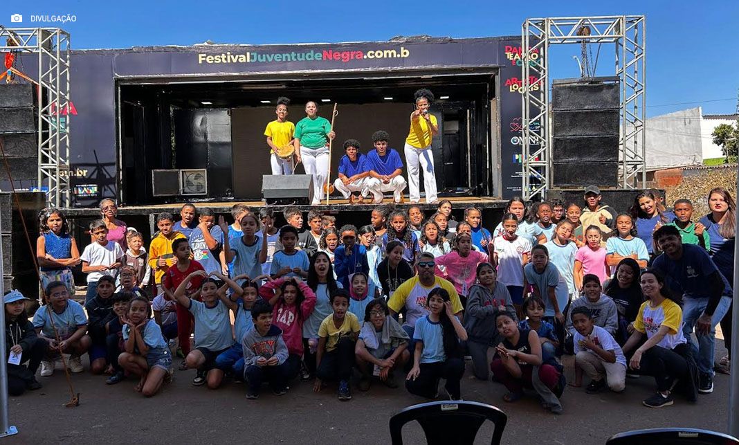 Projeto ‘Eu Já Tive a Sua Idade’ conecta estudantes da rede pública a idosos renomados do DF