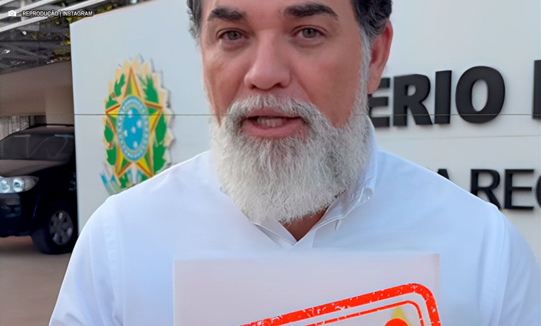 Piso da Enfermagem: Jorge Vianna apresenta denuncia calote em jornada de trabalho ao MPT