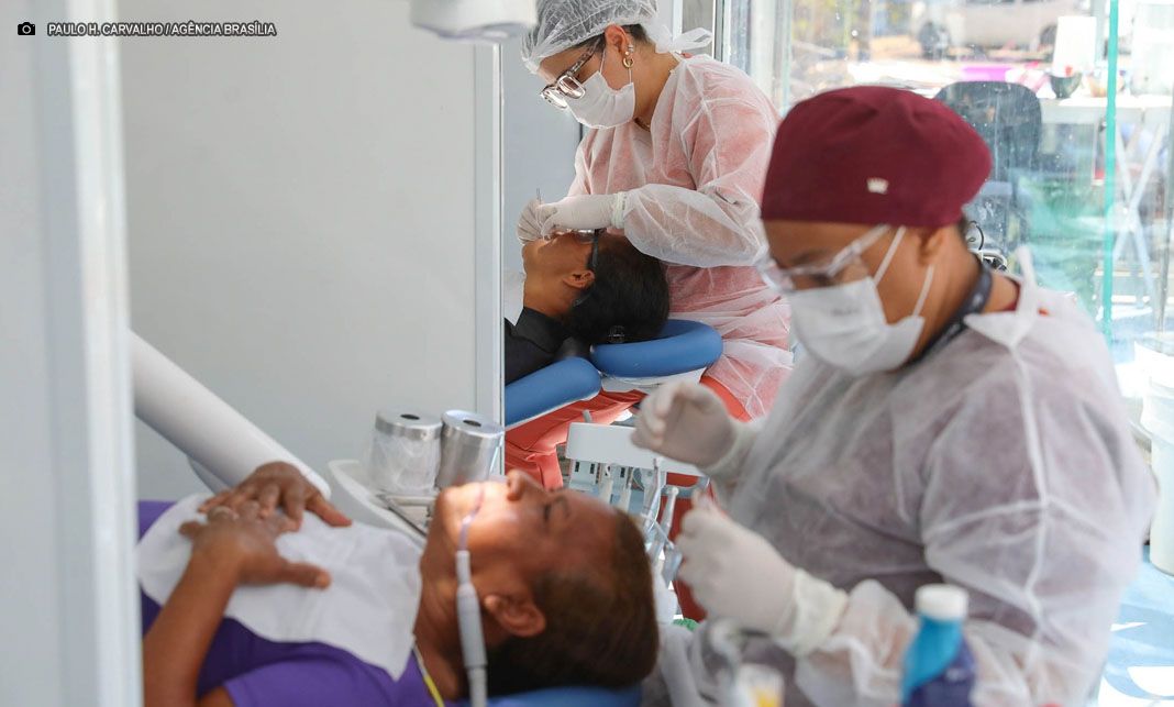 Dignidade e autoestima: mulheres em vulnerabilidade social em Planaltina ganham novo sorriso