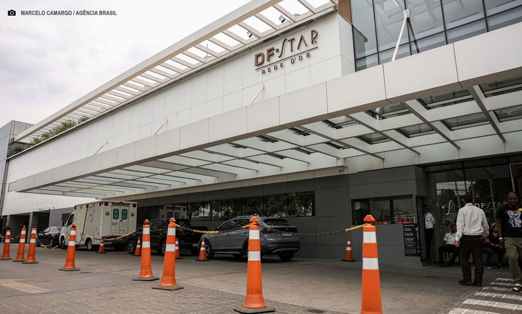 Bolsonaro recebe alta e laudo aponta câncer de pele