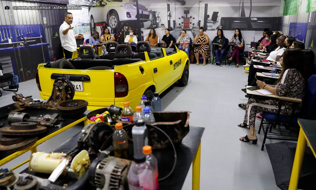 Detran-DF oferece cursos gratuitos para motoristas e profissionais em setembro