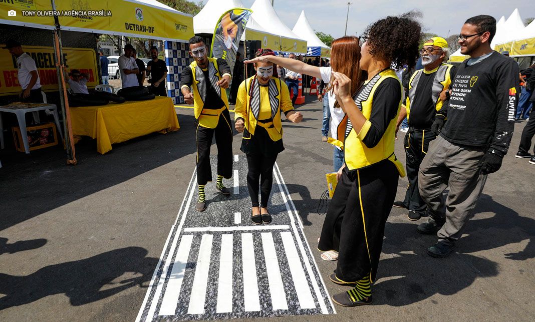 Com tema ‘Seu bem maior é a vida’, campanha do Detran-DF inicia a Semana