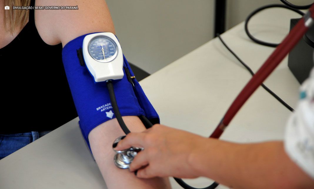 Nova diretriz classifica pressão 12 por 8 como pré-hipertensão