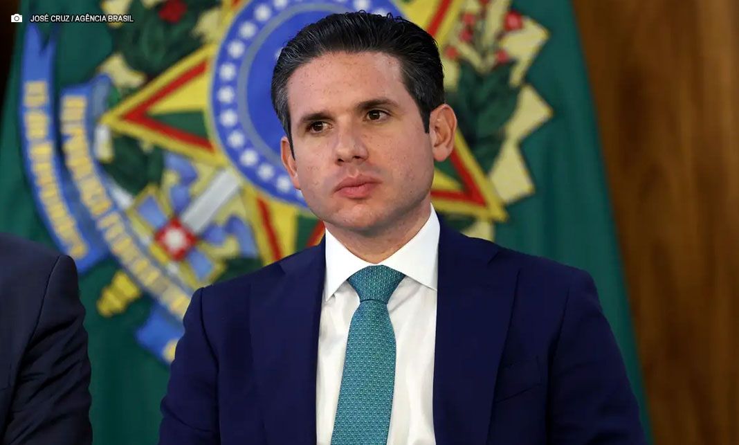 Motta acena com isenção de Imposto de Renda ao tentar limpar ‘pautas tóxicas’ que defende