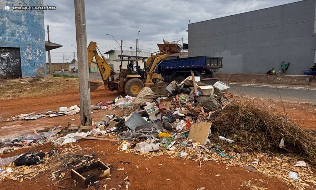 Ceilândia remove mais de 30 toneladas de lixo para prevenir alagamentos