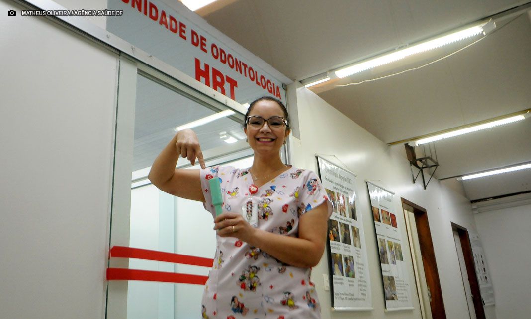 Cirurgiã-dentista do HRT desenvolve equipamento odontológico inédito
