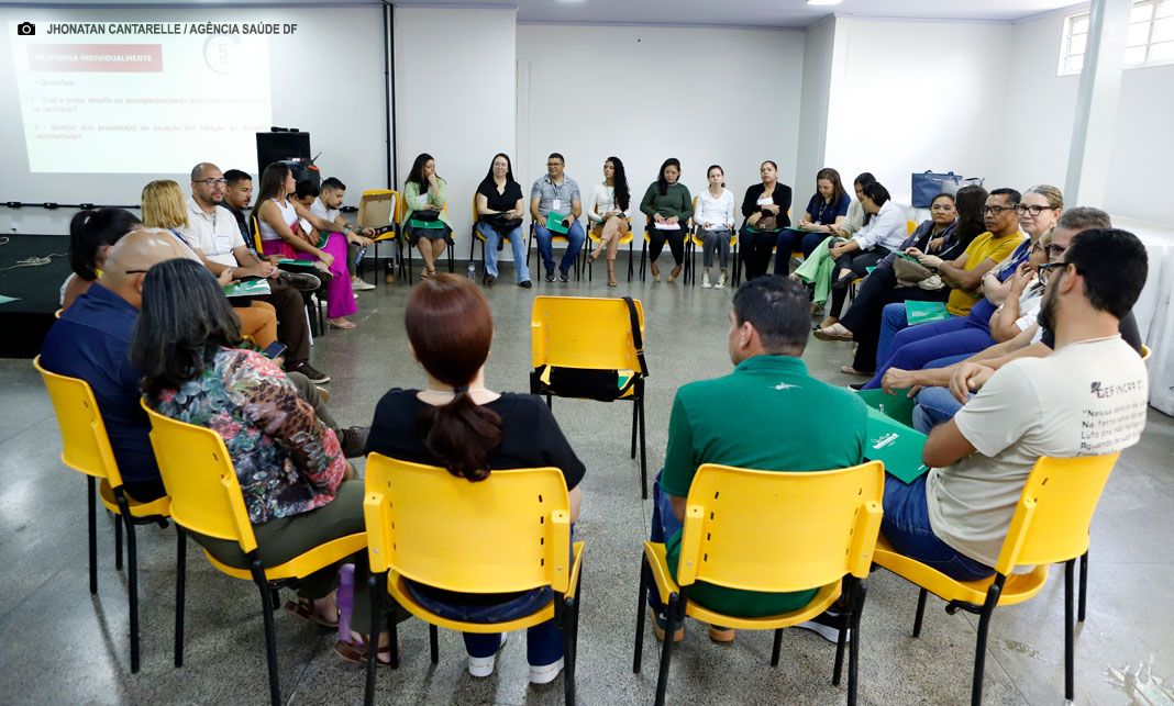 Secretarias de Saúde, Educação e Social alinham ações do Bolsa Família na Região Oeste