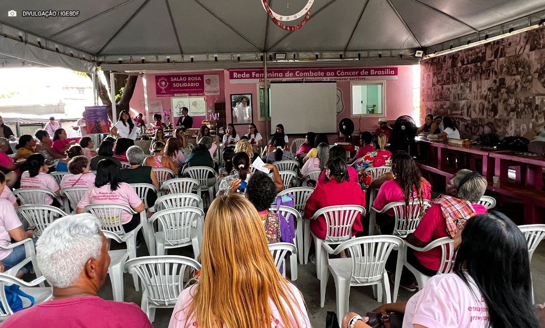 Setembro em Flor oferece acolhimento e informação a pacientes no Hospital de Base