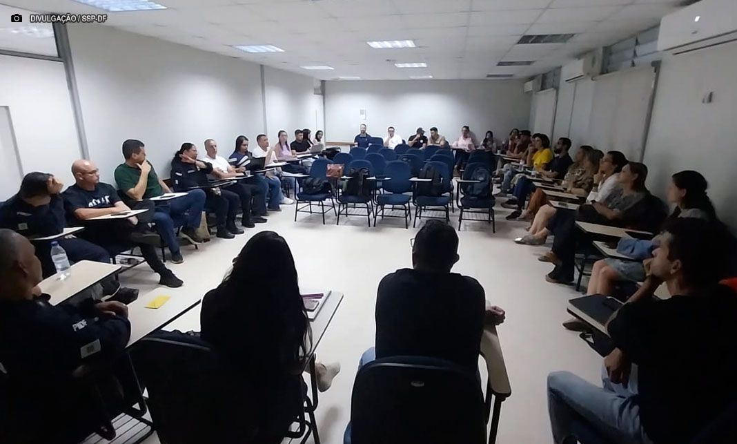 Primeira turma de agentes de prevenção ao suicídio na segurança pública do DF se forma