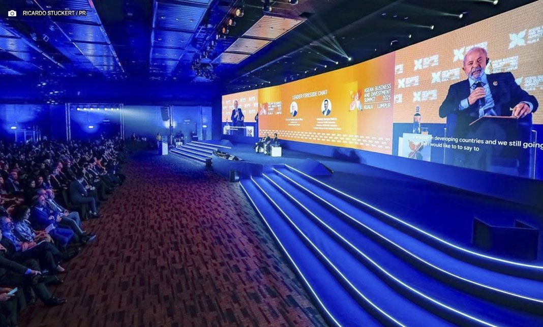 Lula convida empresários da Malásia a investirem no Brasil e busca ampliar comércio em Kuala Lumpur