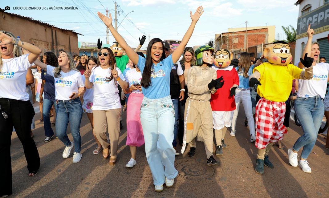 Carreta da Solidariedade leva alegria a 5 mil crianças no Sol Nascente