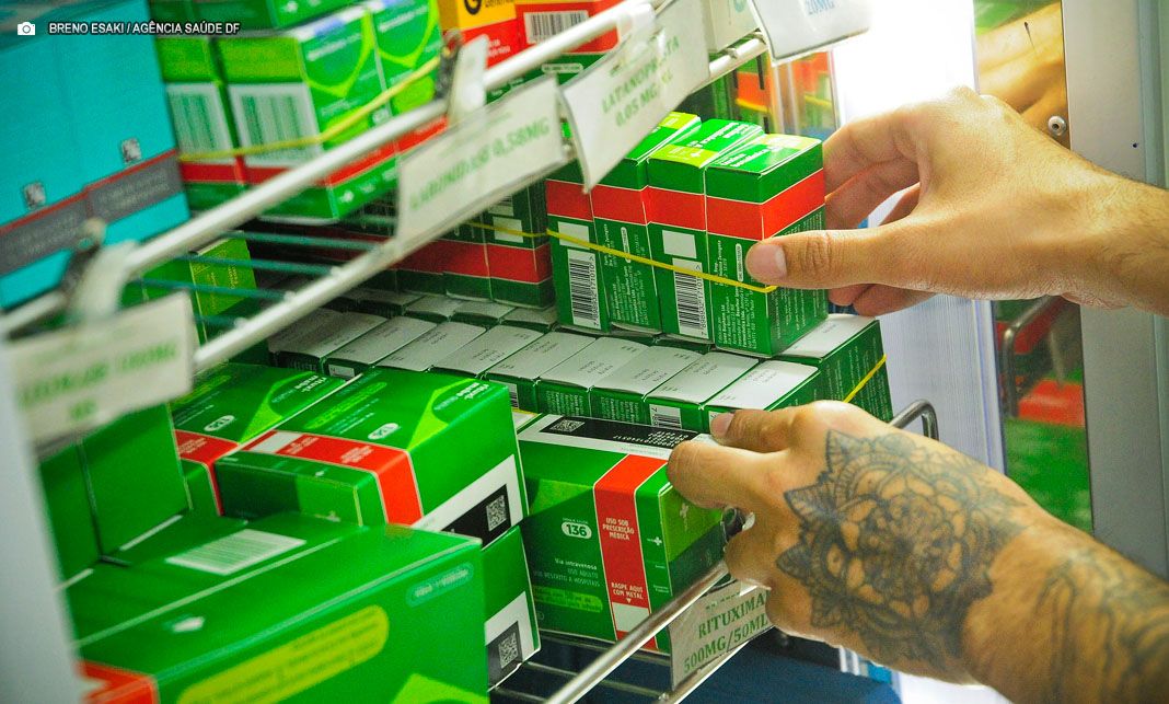 Saúde do DF abre pregão para compra de medicamento à base de canabidiol