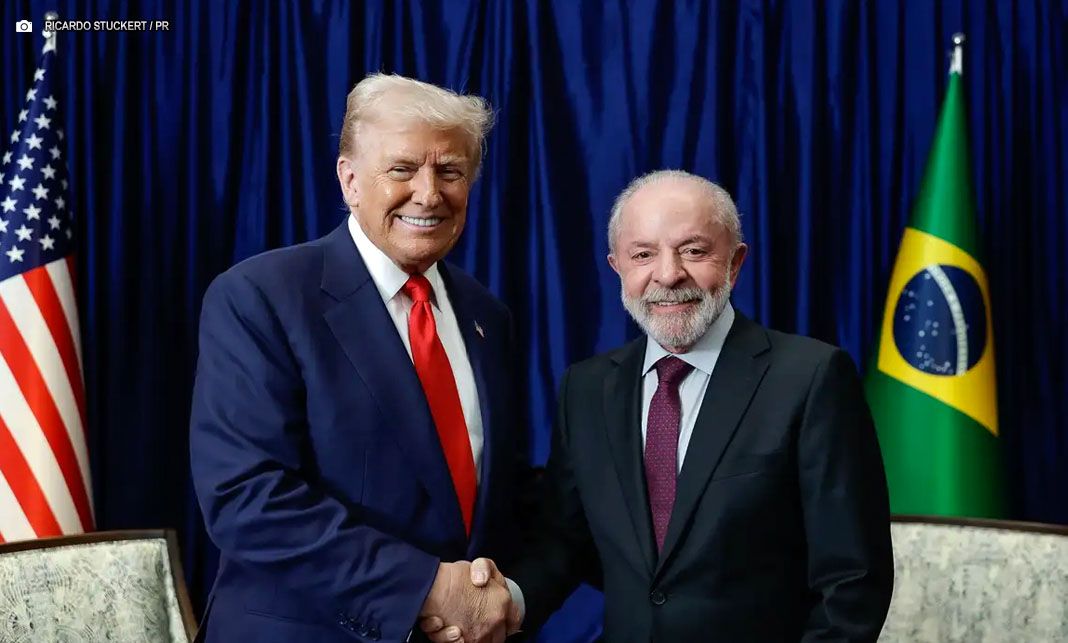 Lula se reúne com Trump na Malásia e discute relações entre Brasil-EUA