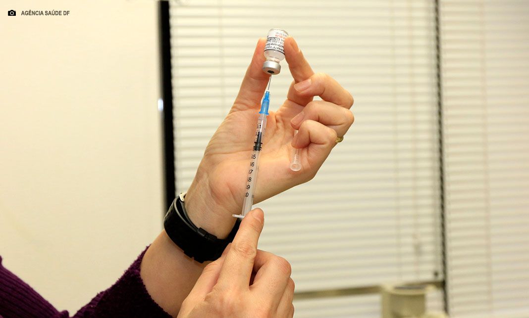 Saúde reforça que vacinação é principal arma contra meningite no DF