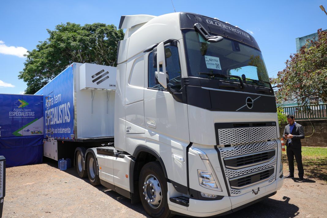 Outubro Rosa: Mais cinco carretas da mulher são entregues aos municípios AL, RS, PA, PI e DF