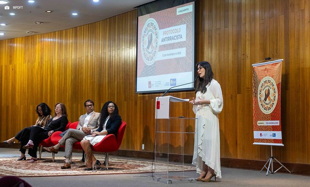 Secretaria de Educação do DF lança protocolo antirracista para escolas