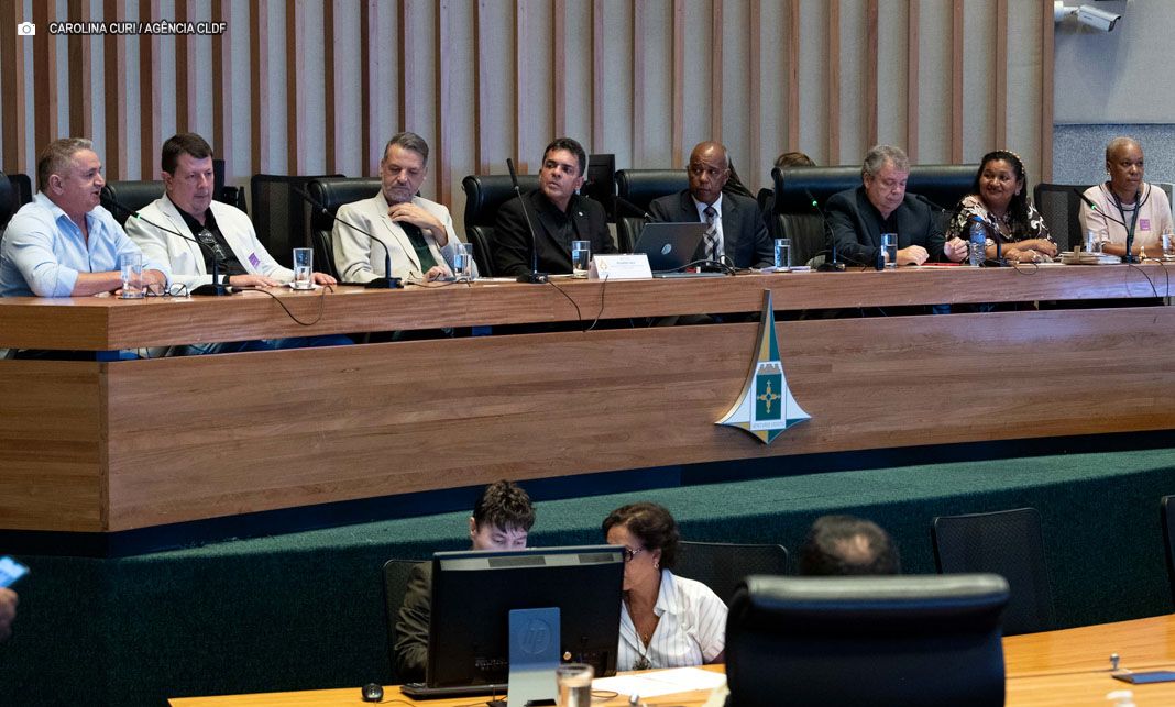 Câmara Legislativa debate recomposição de gratificação para servidores federais cedidos à saúde do DF
