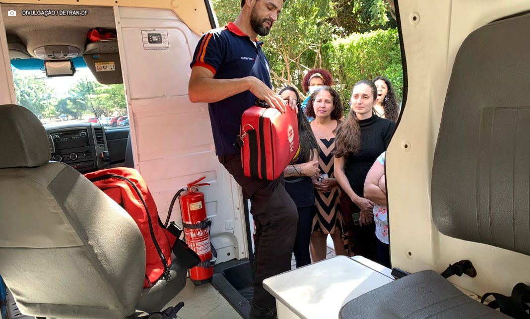 Detran-DF abre inscrições para curso de Condutoras de Veículos de Emergência