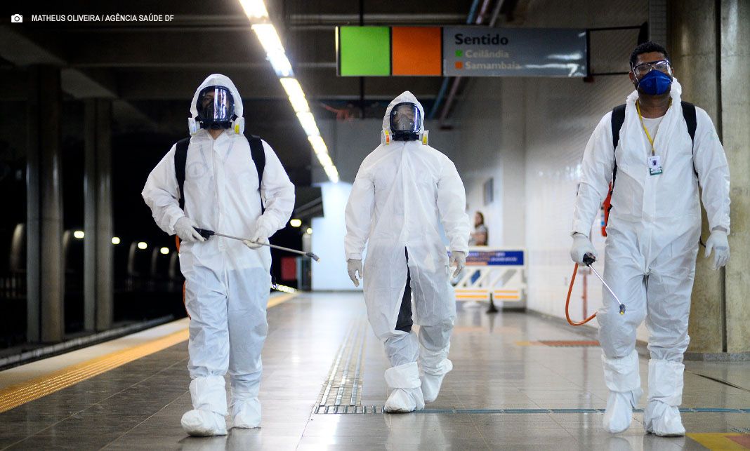 Vigilância ambiental realiza bloqueio químico contra dengue em terminais de transporte do DF