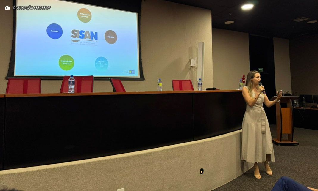 Cartão Prato Cheio e restaurantes comunitários são apresentados como políticas de referência em evento do IGESDF