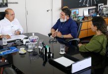 Ibaneis envia à CLDF projeto que garante jornada reduzida para servidoras lactantes