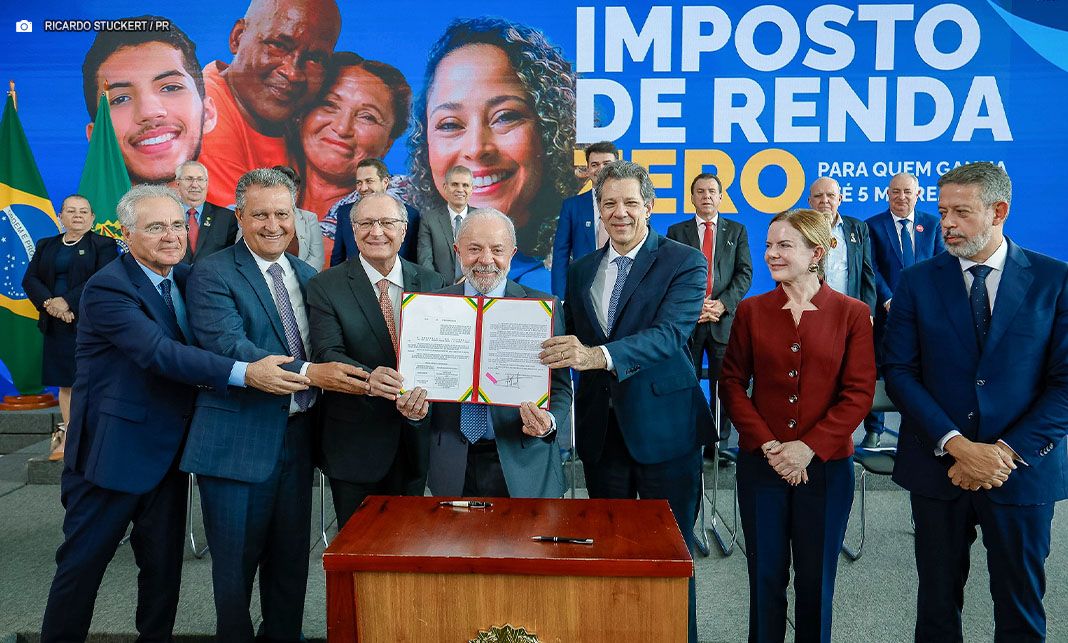 Lula sanciona isenção de Imposto de Renda para salários de até R$ 5 mil