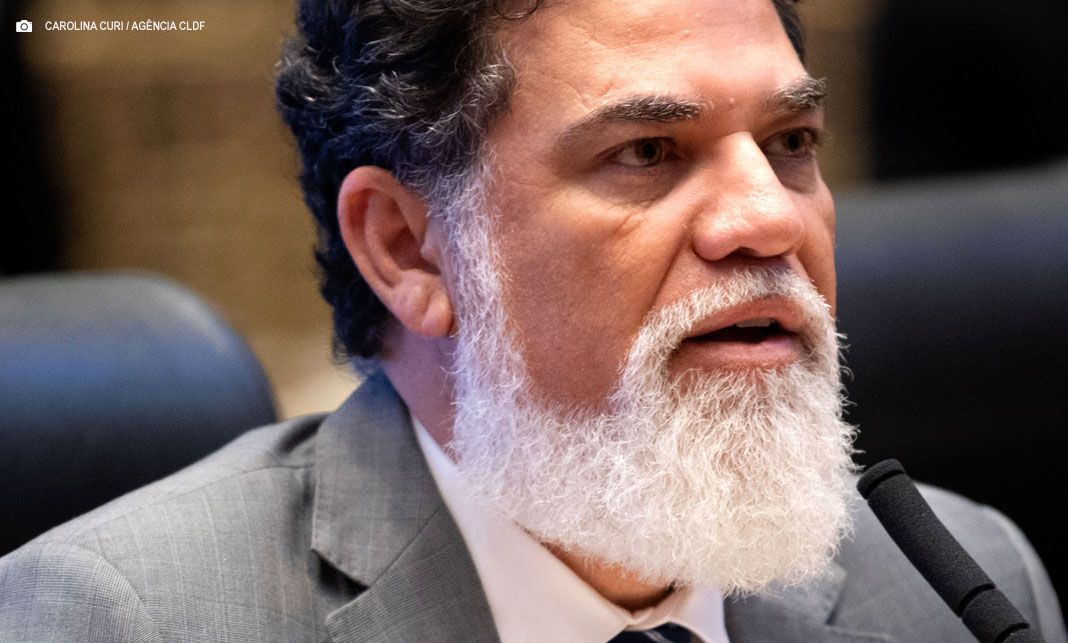 CLDF aprova inclusão de perda auditiva parcial em lei de deficiência