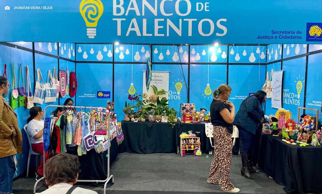 Banco de Talentos expõe produtos de mulheres em vulnerabilidade no Venâncio Shopping