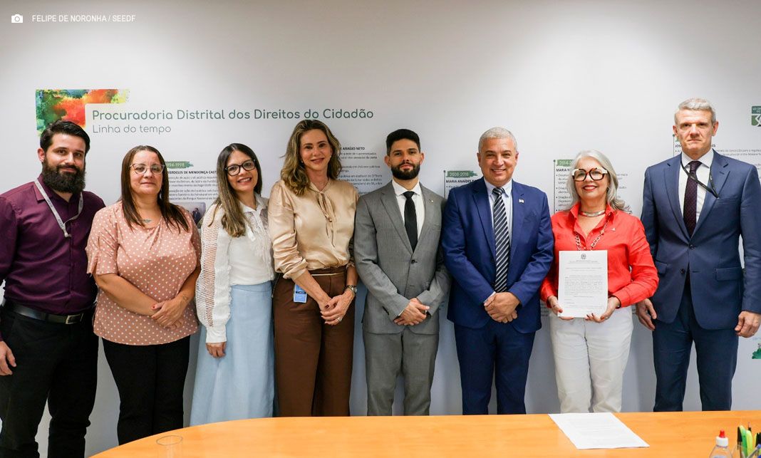 Secretaria de Educação e MPDFT assinam acordo para uso transparente de R$ 13,3 milhões do PDAF