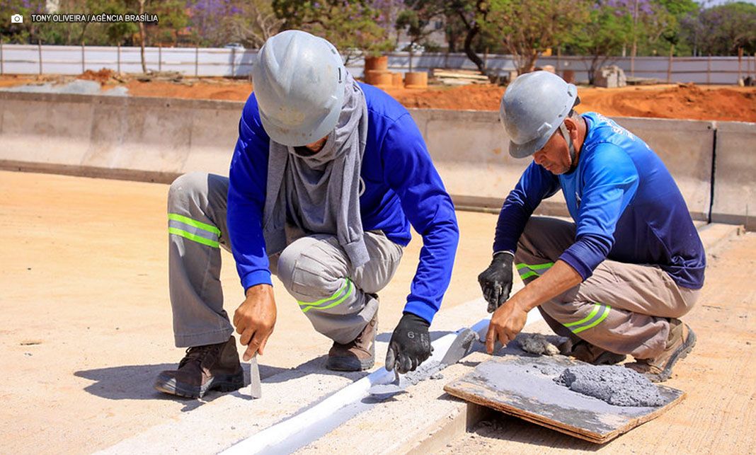 Redução de impostos impulsiona empregos e investimentos no DF