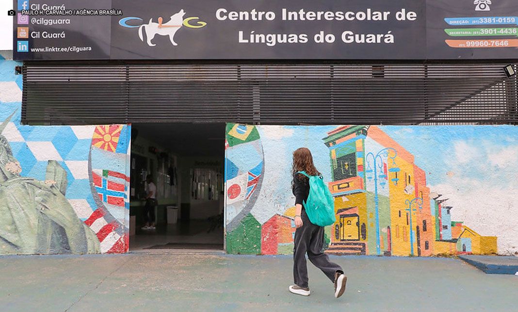 Centros interescolares de línguas do DF abrem inscrições para cursos em 2026