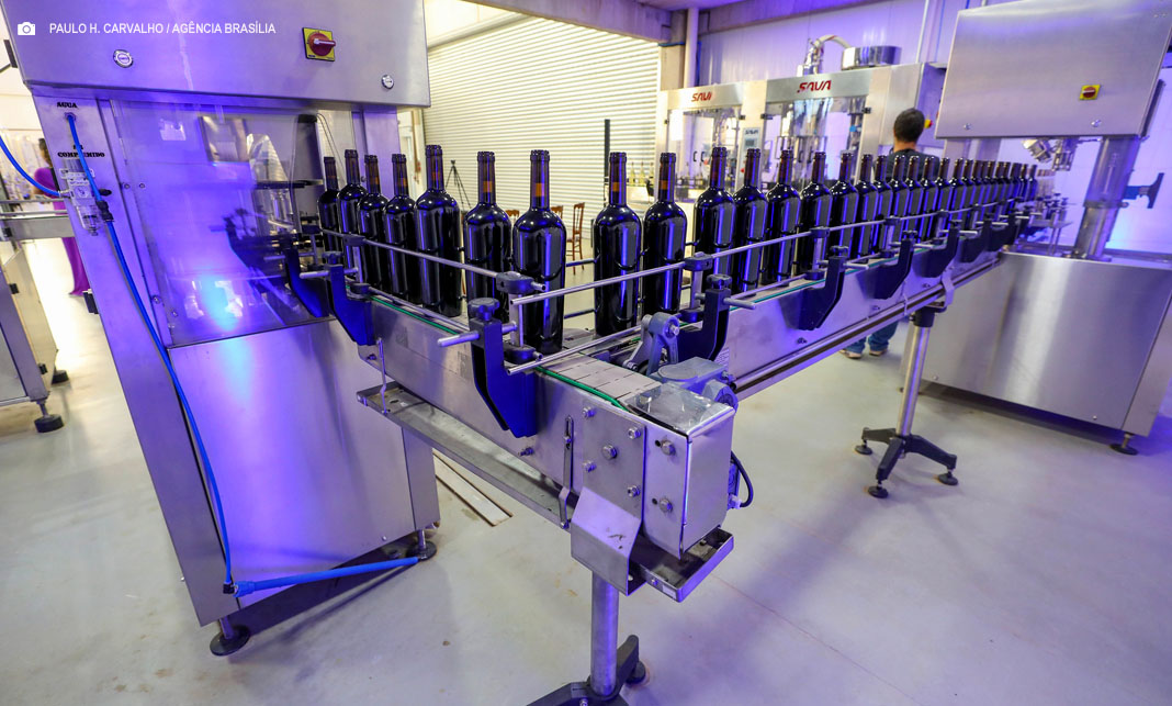 Brasília lança primeiro espumante produzido no Distrito Federal