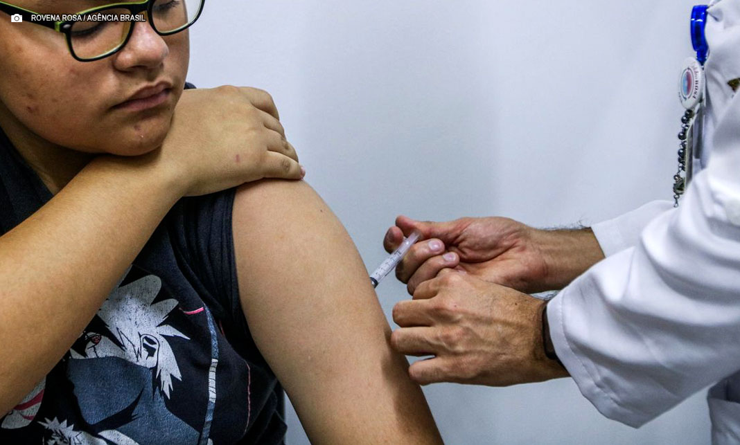 Ministério da Saúde prorroga vacinação contra HPV para jovens de 15 a 19 anos